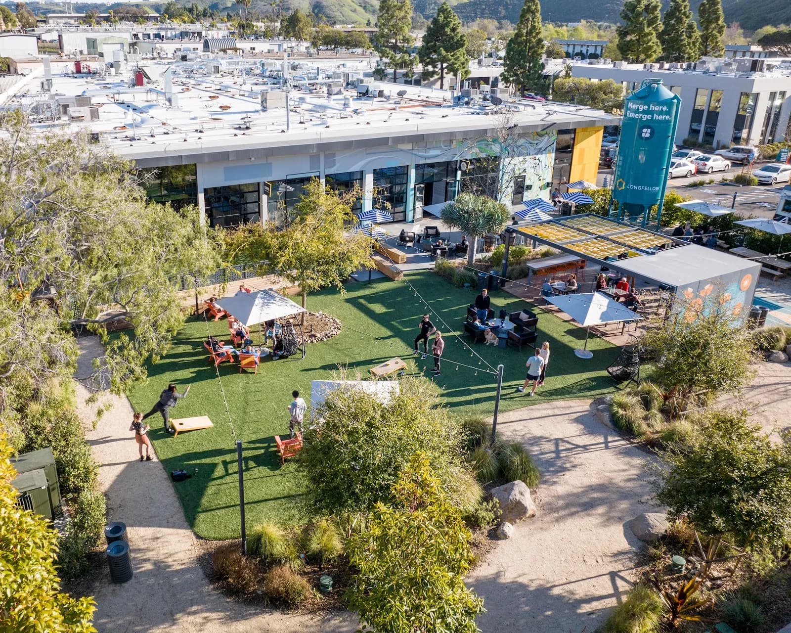 New English Brewing - San Diego Brewery, Restaurants in Carmel Valley