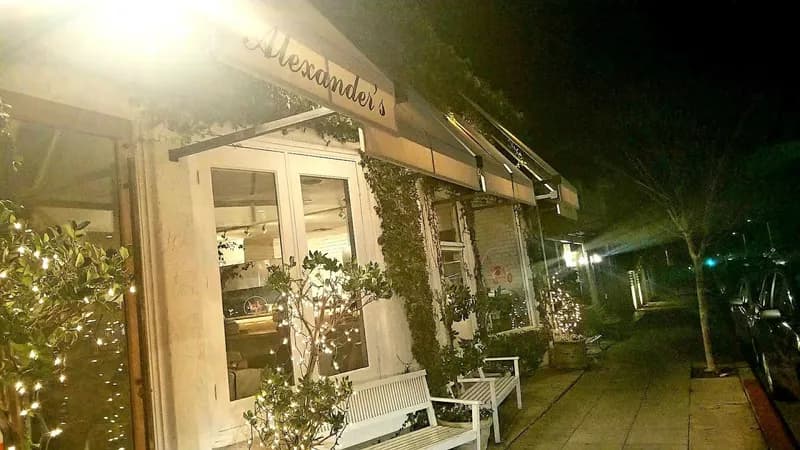Alexanders on 30th, Restaurants in North Park