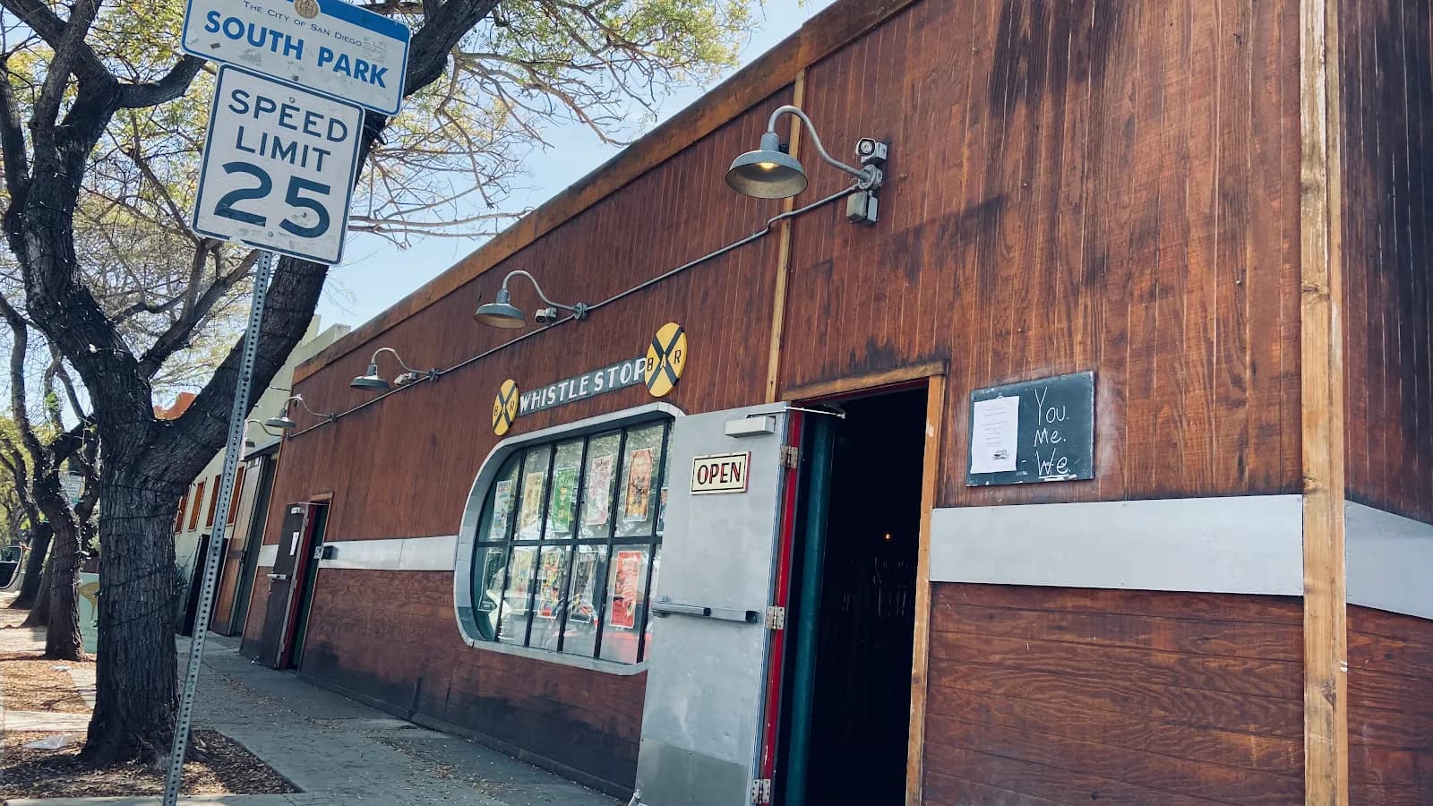 Whistle Stop Bar, Bars in South Park