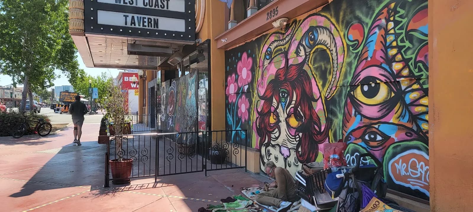 West Coast Tavern, Restaurants in North Park