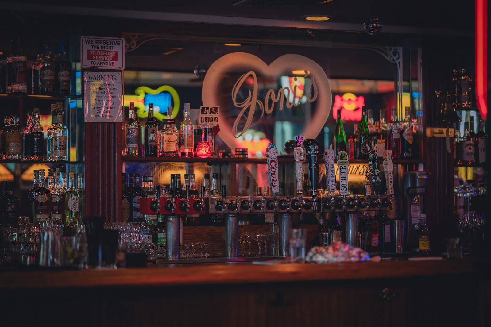 Gilly's House of Cocktails, Bars in University Heights