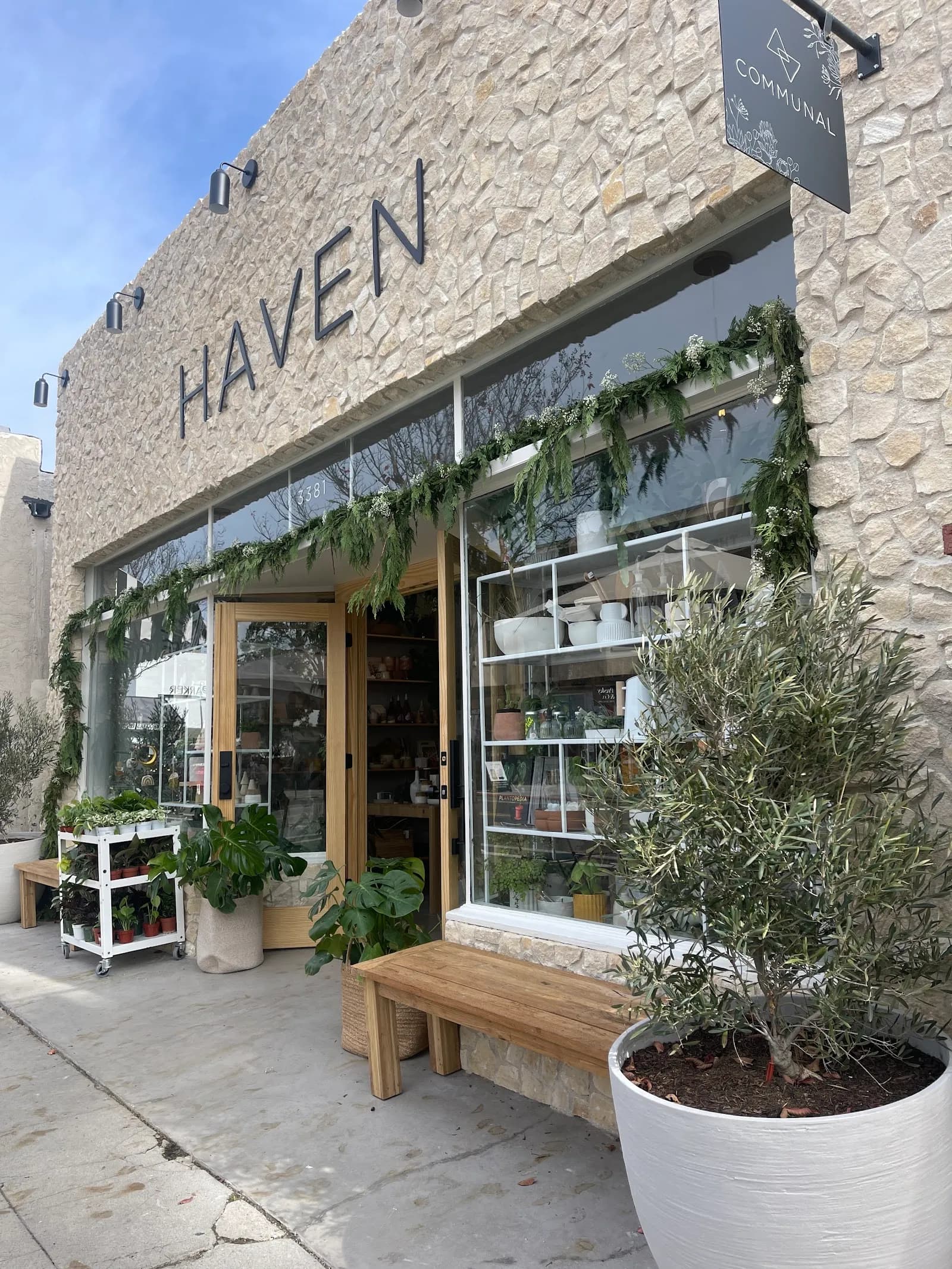 Communal Coffee, Restaurants in North Park