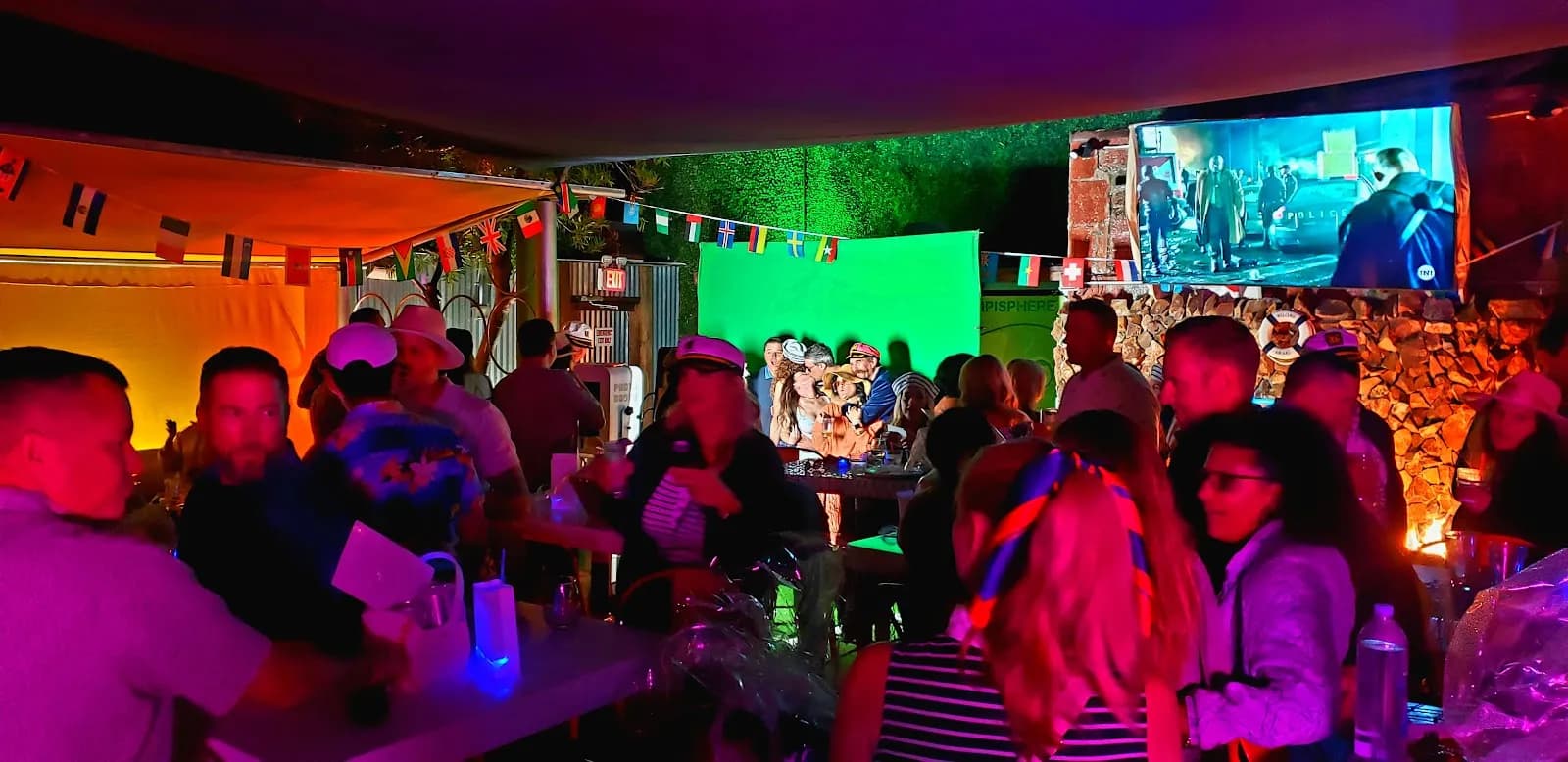 The Glampisphere @ The Air Conditioned Lounge, Bars in North Park