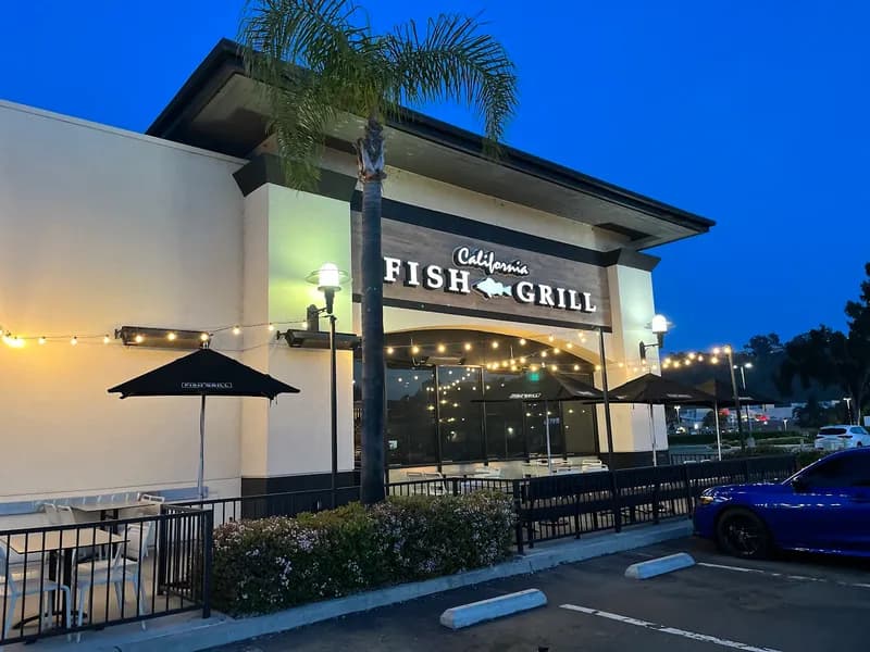California Fish Grill, Restaurants in Mission Valley