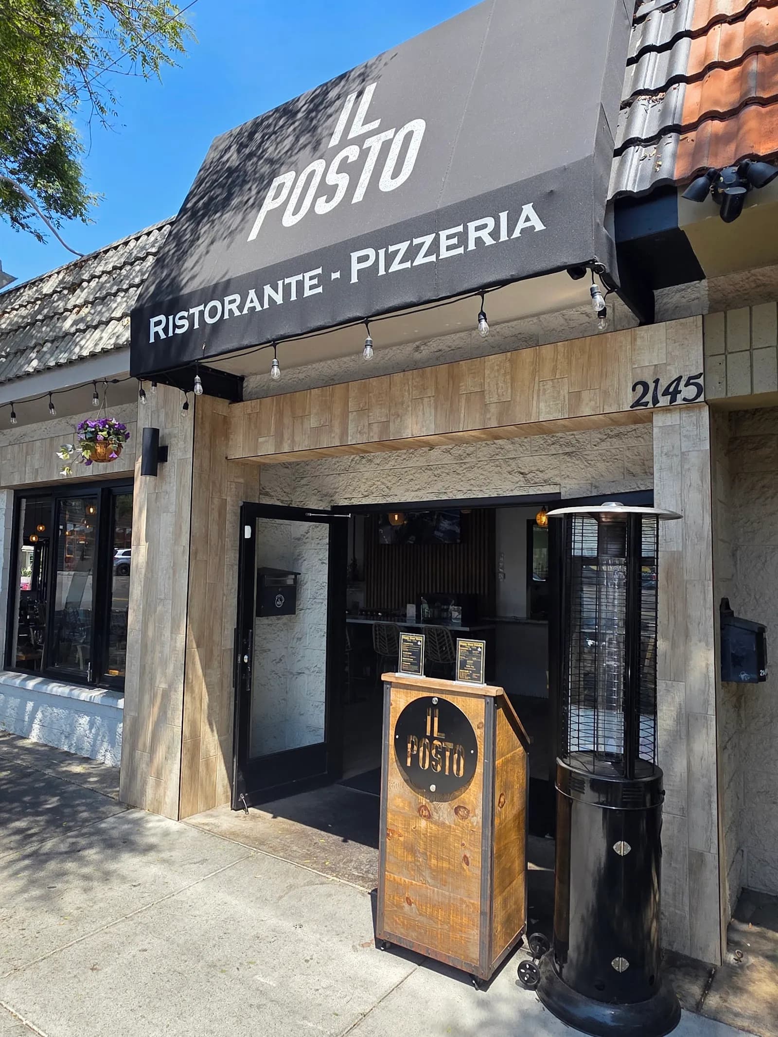 Il Posto, Restaurants in South Park