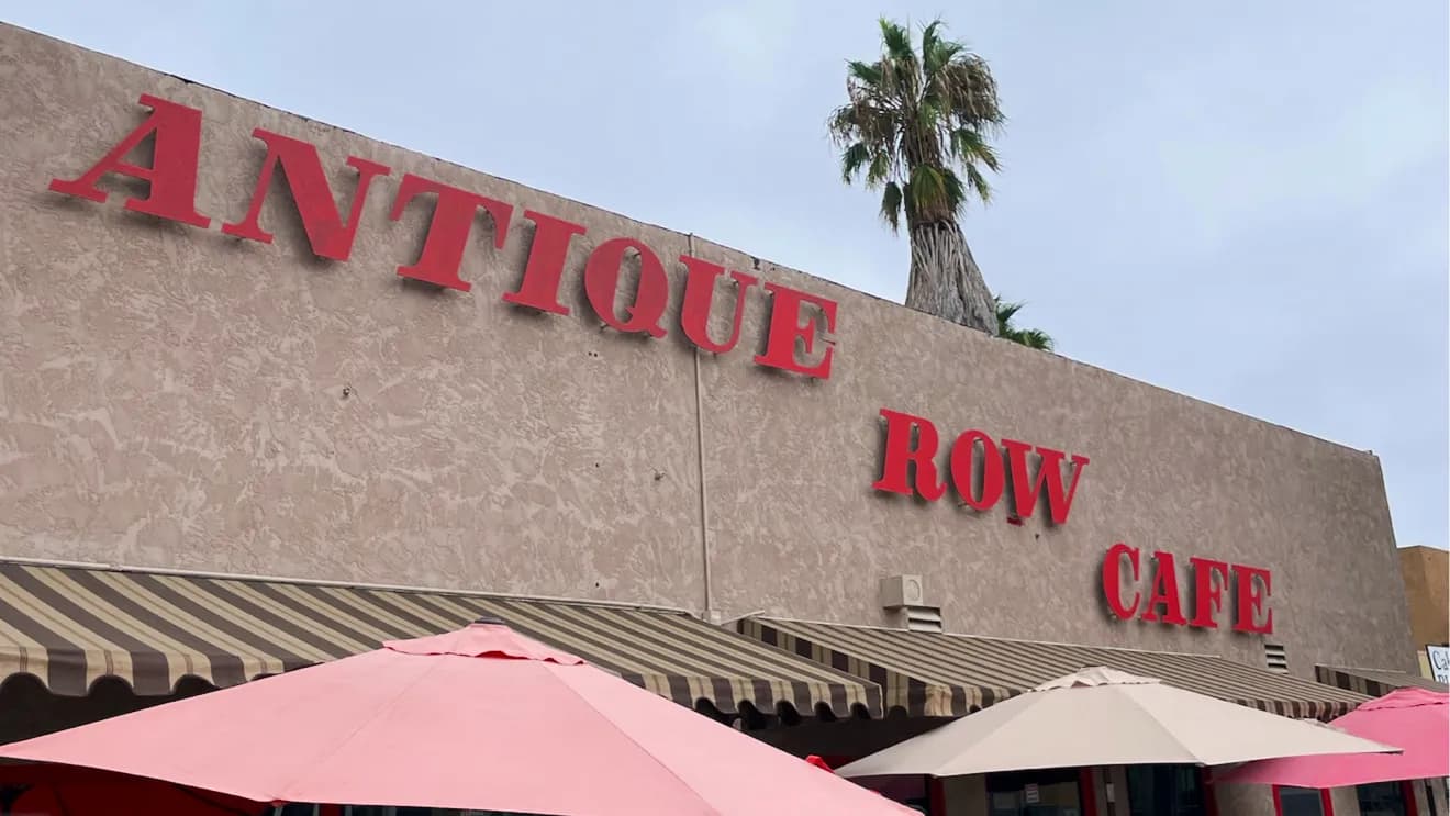 Antique Row Cafe, Restaurants in North Park