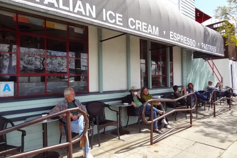 Gelato Vero Caffe, Restaurants in Mission Hills
