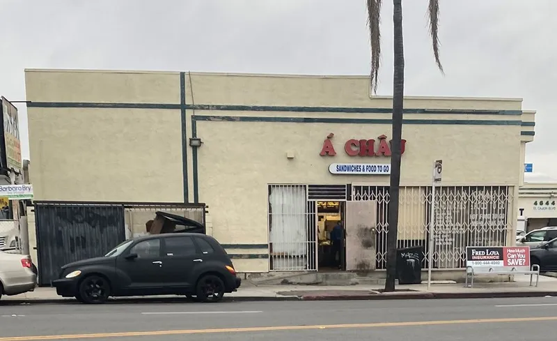 A chau, Restaurants in Talmadge