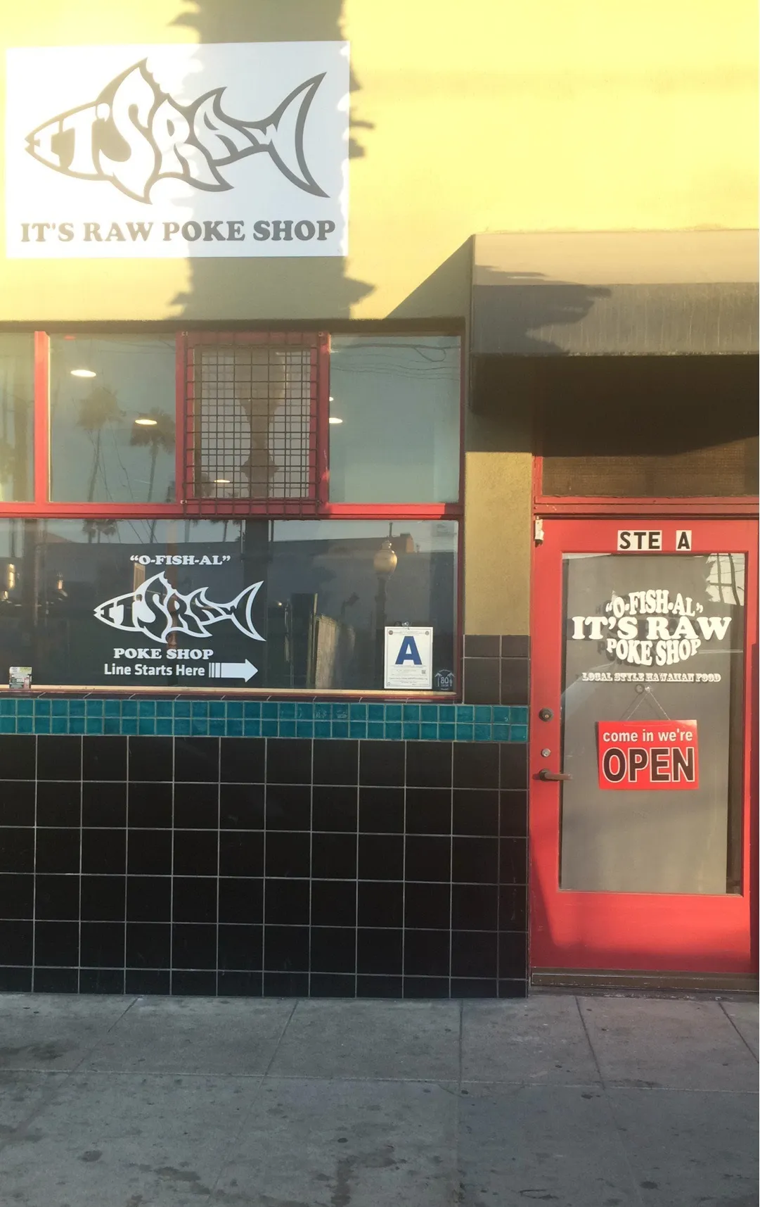 It's Raw Poke Shop, Restaurants in Ocean Beach