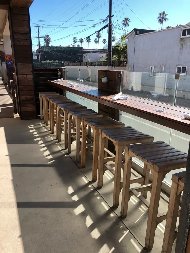OB Surf Lodge, Restaurants in Ocean Beach