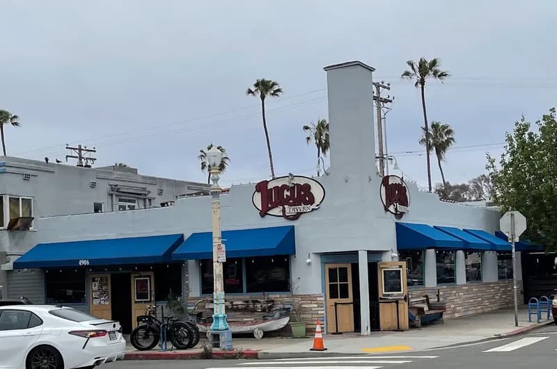 Lucy's Tavern, Bars in Ocean Beach