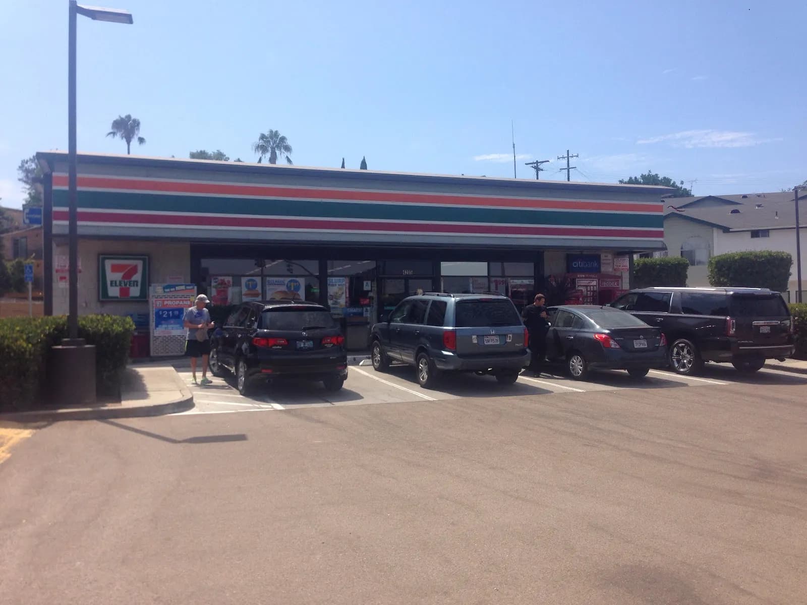 7-Eleven, Restaurants in Point Loma