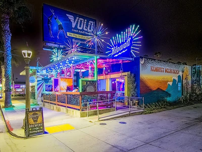Kilowatt Brewing OB Tasting Room, Breweries in Ocean Beach