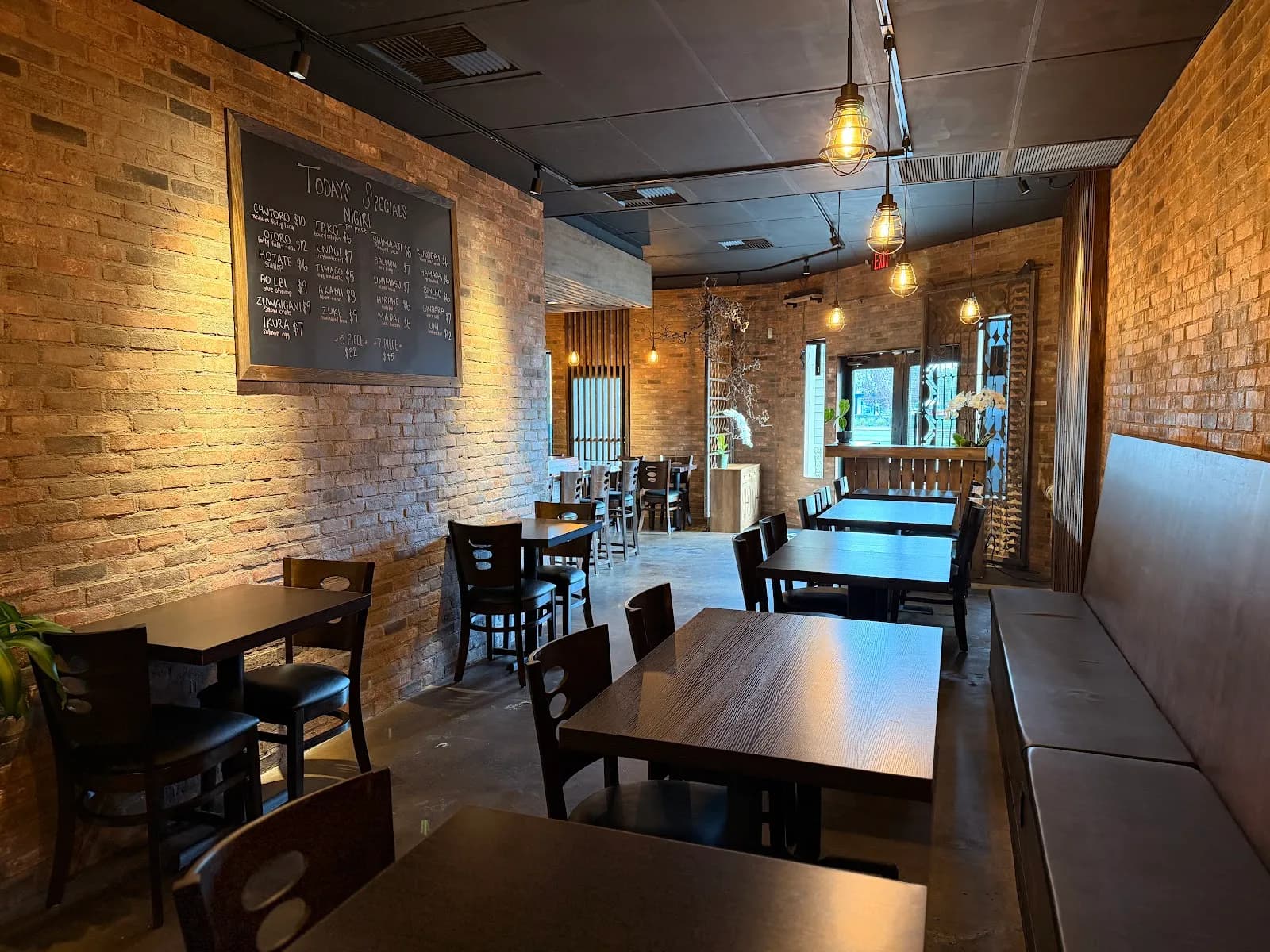 Nagisa Sushi, Restaurants in Old Town