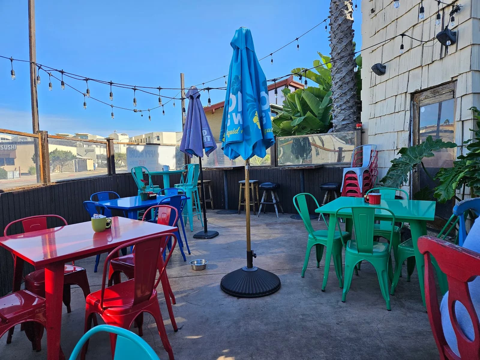 Point Break Bar and Grill, Restaurants in Point Loma