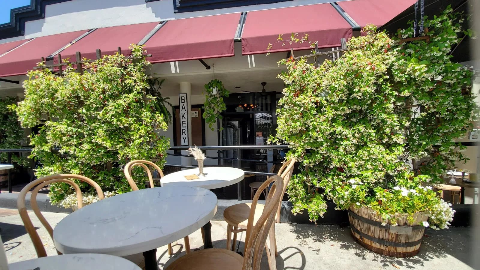 Clayton's Bakery & Bistro, Restaurants in Coronado