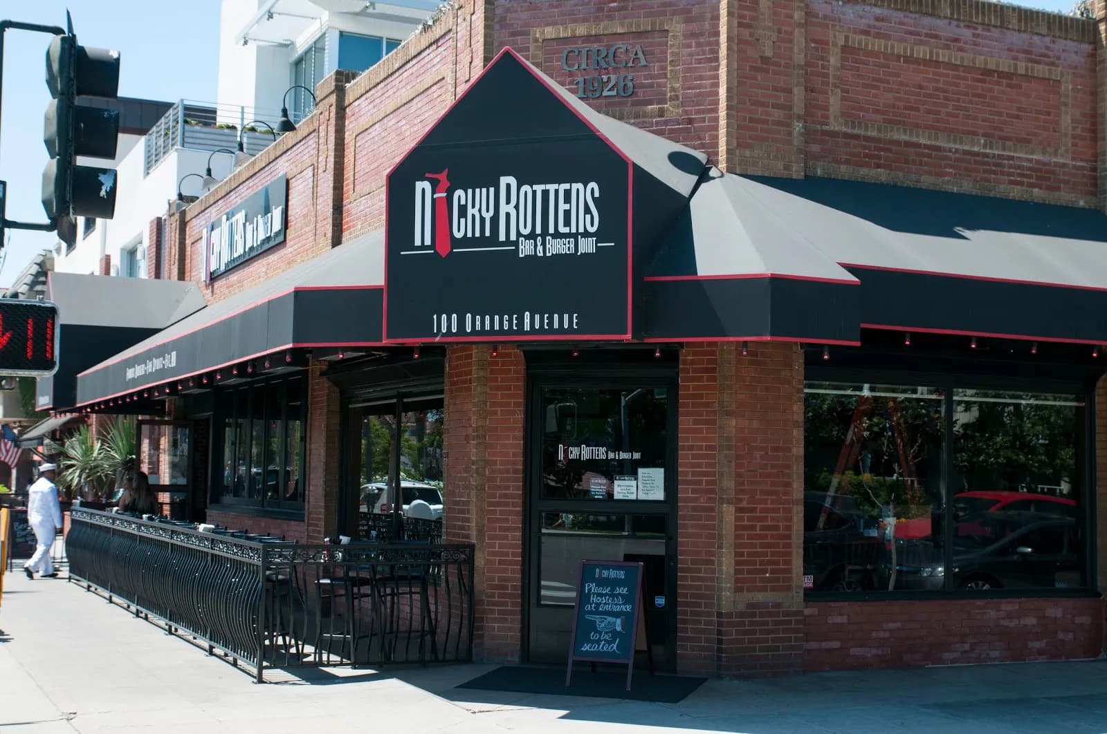 Nicky Rottens Bar & Burger Joint, Restaurants in Coronado