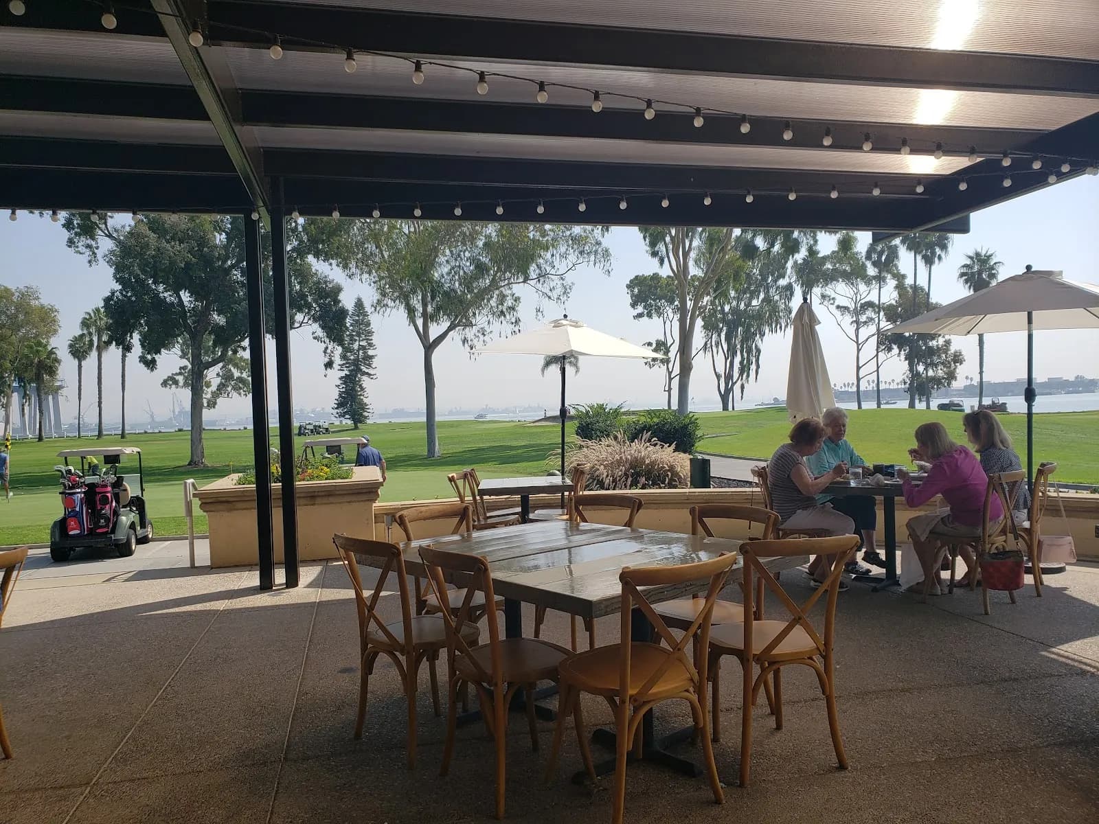 The Clubhouse at the Coronado Golf Course, Restaurants in Coronado