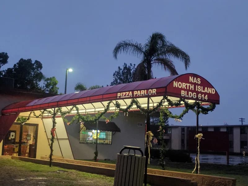 NBC Pizza Parlor, Restaurants in Coronado