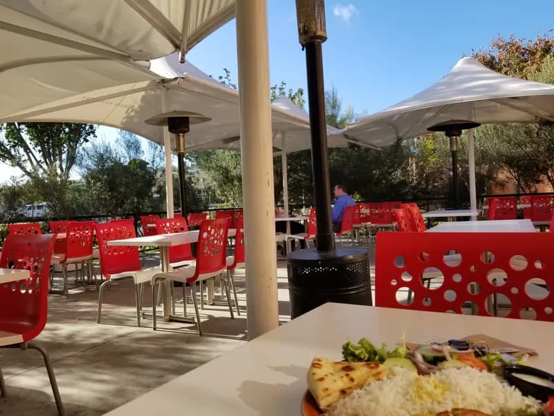 Luna Grill Liberty Station, Restaurants in Point Loma