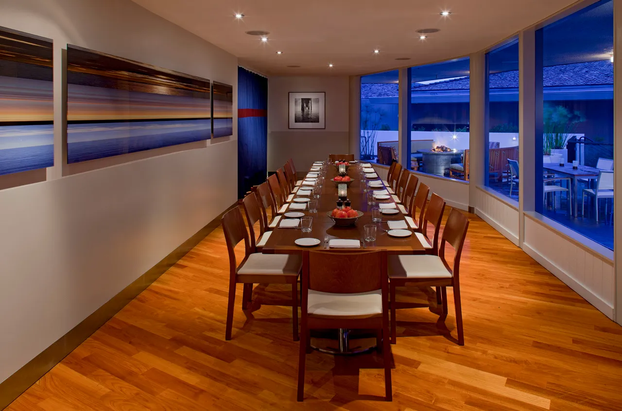 Red Marlin, Restaurants in Mission Beach