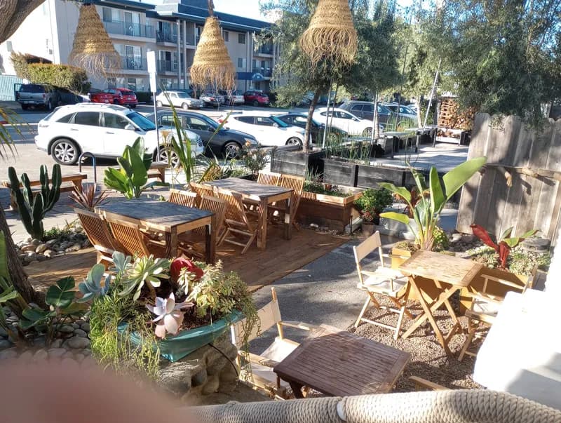 Palmys Cafe, Restaurants in Pacific Beach