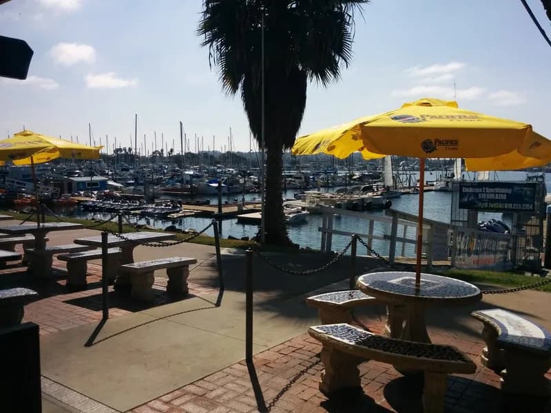 Sportsmen's Seafoods, Restaurants in Mission Beach