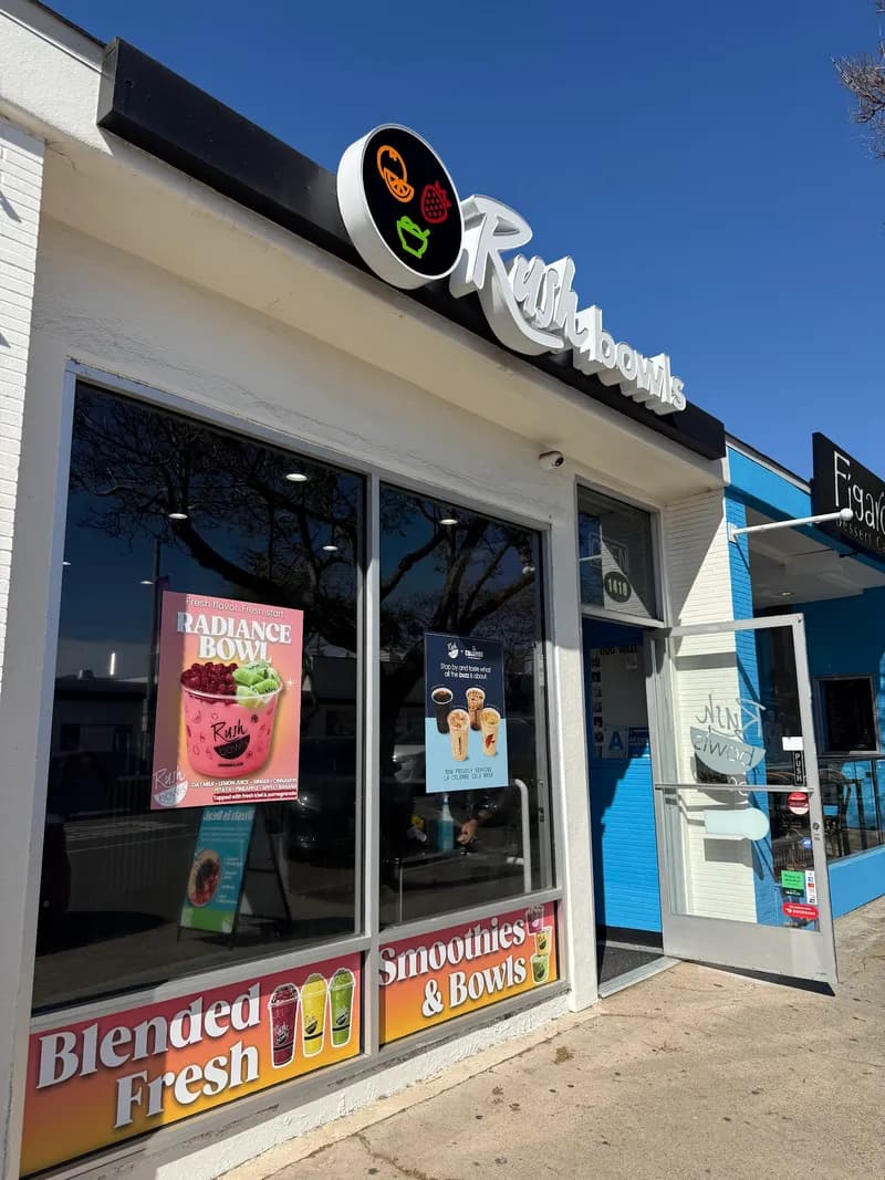 Rush Bowls, Restaurants in Pacific Beach